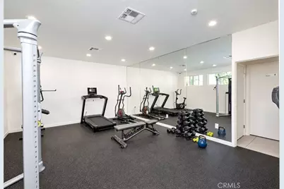 12720 Burbank #305, Valley Village, CA 91607 - Photo 24