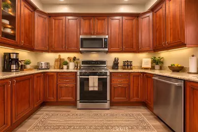 572 E San Jose Avenue #104, Burbank, CA 91501 - Photo 12