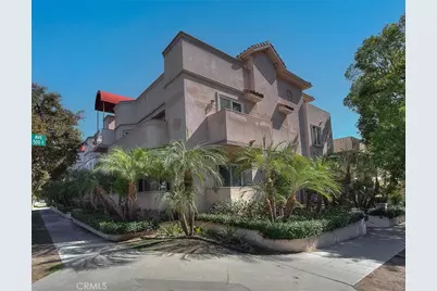 572 E San Jose Avenue #104, Burbank, CA 91501 - Photo 4