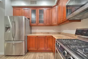 572 E San Jose Ave, Burbank, CA 91501 - Photo 16