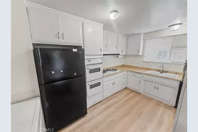 23357 Mobile Street, West Hills, CA 91307 - Photo 2