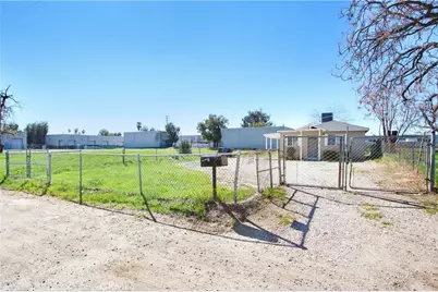 460 S Berkeley Avenue, San Bernardino, CA 92410 - Photo 6