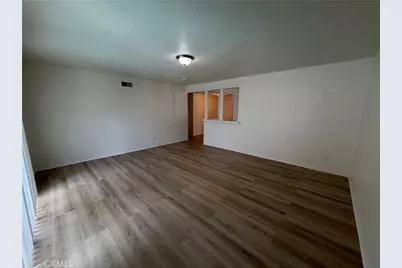 10961 Endicott Drive, Riverside, CA 92505 - Photo 8