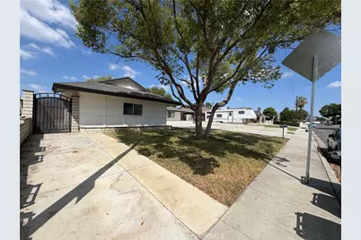 10961 Endicott Drive, Riverside, CA 92505 - Photo 2