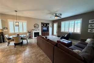 4751 Falconview Ct, Fontana, CA 92336 - Photo 4