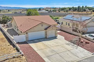18601 Mountain Meadows, Victorville, CA 92395 - Photo 48