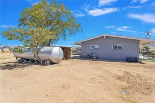 10274 Merino Ave, Apple Valley, CA 92308 - Photo 44