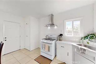 2828 N Sierra Way, San Bernardino, CA 92405 - Photo 10