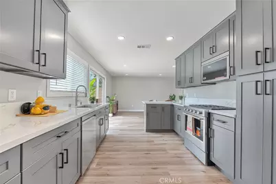 286 W Renwick, Azusa, CA 91702 - Photo 16