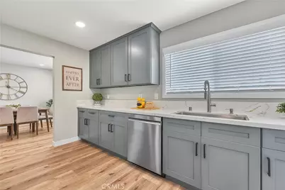 286 W Renwick, Azusa, CA 91702 - Photo 12
