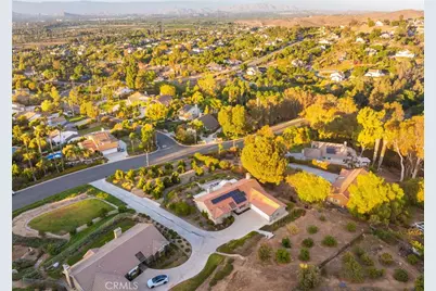 16401 Orangewind Lane, Riverside, CA 92503 - Photo 44