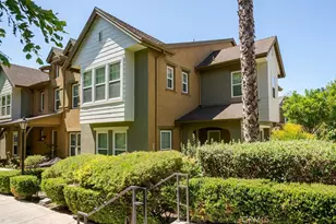 20 Orange Blossom Cir, Ladera Ranch, CA 92694 - Photo 2