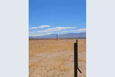 34525 Northside, Lucerne Valley, CA 92356 - Photo 2