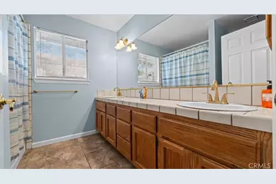 16165 Chiwi, Apple Valley, CA 92307 - Photo 18