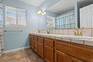 16165 Chiwi, Apple Valley, CA 92307 - Photo 18
