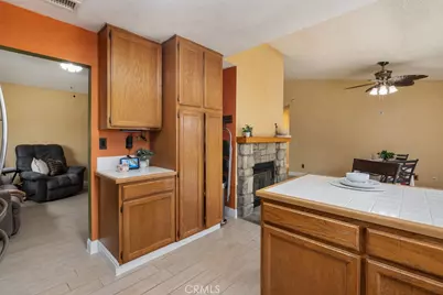 2569 W Plaza Serena Drive, Rialto, CA 92377 - Photo 12