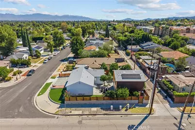 17660 Martha, Los Angeles, CA 91316 - Photo 72