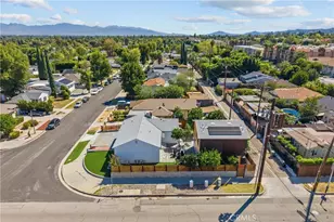 17660 Martha, Los Angeles, CA 91316 - Photo 72