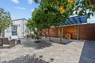 17660 Martha, Los Angeles, CA 91316 - Photo 64