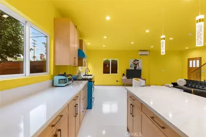 17660 Martha, Los Angeles, CA 91316 - Photo 50