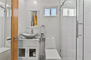 17660 Martha, Los Angeles, CA 91316 - Photo 60