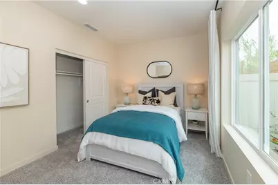 8187 Amerena Way, Fontana, CA 92335 - Photo 8
