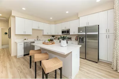 8187 Amerena Way, Fontana, CA 92335 - Photo 14