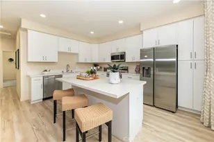 8187 Amerena Wy, Fontana, CA 92335 - Photo 14