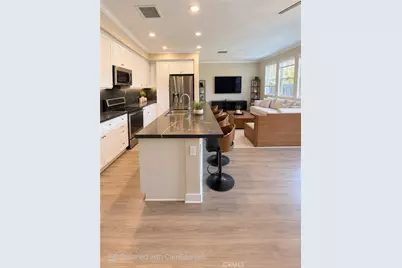 287 E Arrow #22, Glendora, CA 91740 - Photo 2