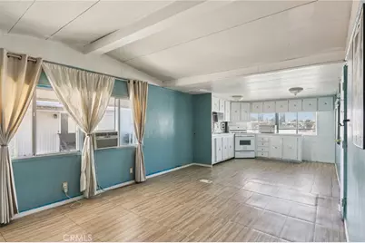 17333 Valley Boulevard #15E, Fontana, CA 92335 - Photo 6