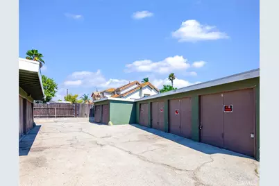1072 W Wilson Street, Pomona, CA 91768 - Photo 34