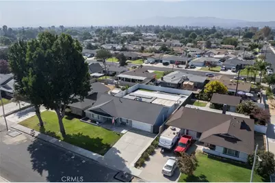 5019 Roosevelt, Chino, CA 91710 - Photo 36