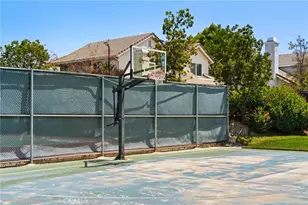 3860 Amberly Dr, Inglewood, CA 90305 - Photo 28