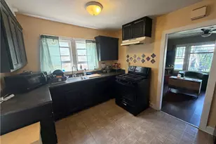 936 N Laurel, Ontario, CA 91762 - Photo 4