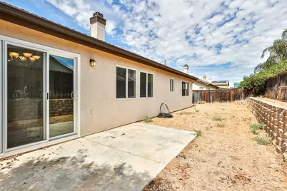 1452 Hummingbird, Hemet, CA 92545 - Photo 28