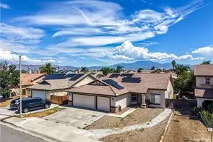 1452 Hummingbird, Hemet, CA 92545 - Photo 32