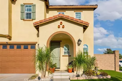 6389 Bluestone Way, Fontana, CA 92336 - Photo 2