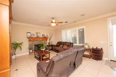 29541 Sequoia, Canyon Country, CA 91387 - Photo 16