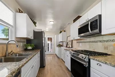 1720 Elmcrest Street, La Verne, CA 91750 - Photo 16