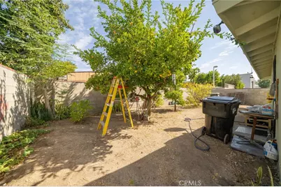 527 E Maple, Monrovia, CA 91016 - Photo 40