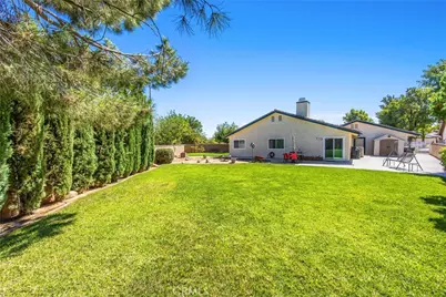 6371 Almond Valley, Quartz Hill, CA 93536 - Photo 36