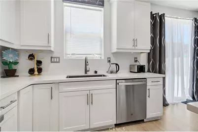 10260 Torrey Court, Hesperia, CA 92345 - Photo 10