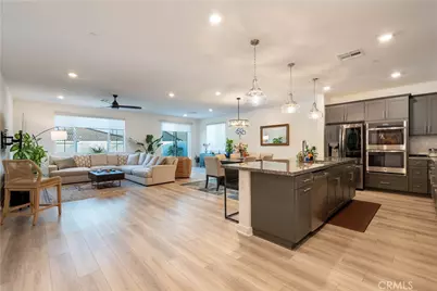 565 Hudson Way, Rialto, CA 92377 - Photo 6