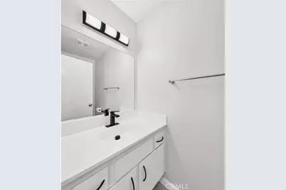 9404 Round Up #A, Montclair, CA 91763 - Photo 10