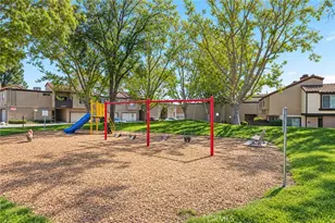 9404 Round Up, Montclair, CA 91763 - Photo 22