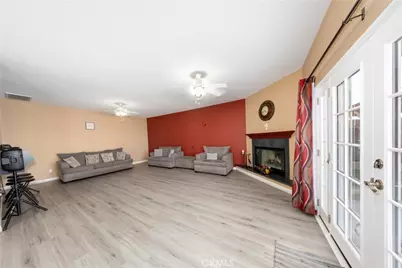 12448 Flagstone Court, Victorville, CA 92392 - Photo 18