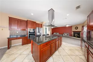 12448 Flagstone Ct, Victorville, CA 92392 - Photo 16