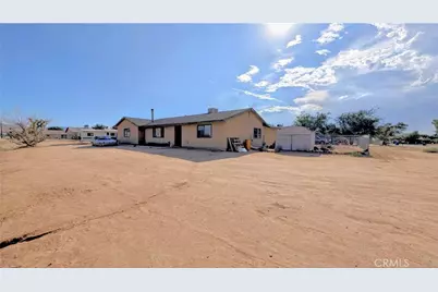 11746 Mohawk Road, Apple Valley, CA 92308 - Photo 22