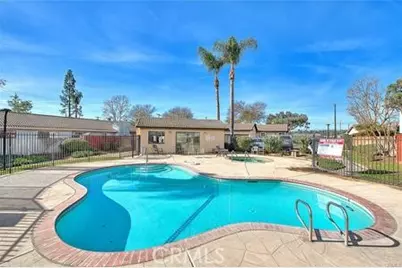 9505 Arlington #17, Riverside, CA 92503 - Photo 12