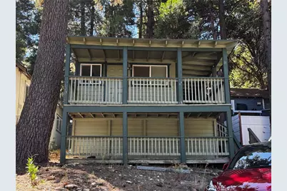 796 N Village, Crestline, CA 92325 - Photo 4